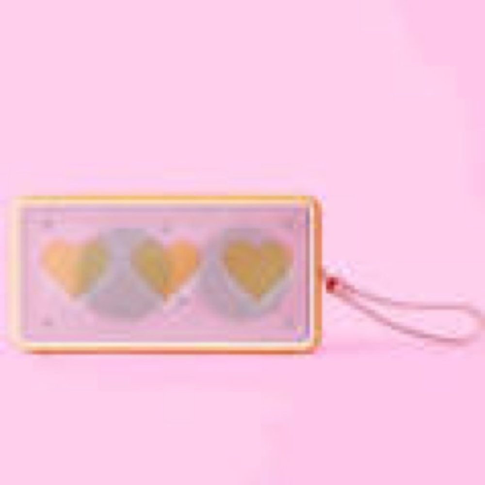 STONEY CLOVER LANE Wireless Portable Hearts Speaker. Pink & Orange. New in box